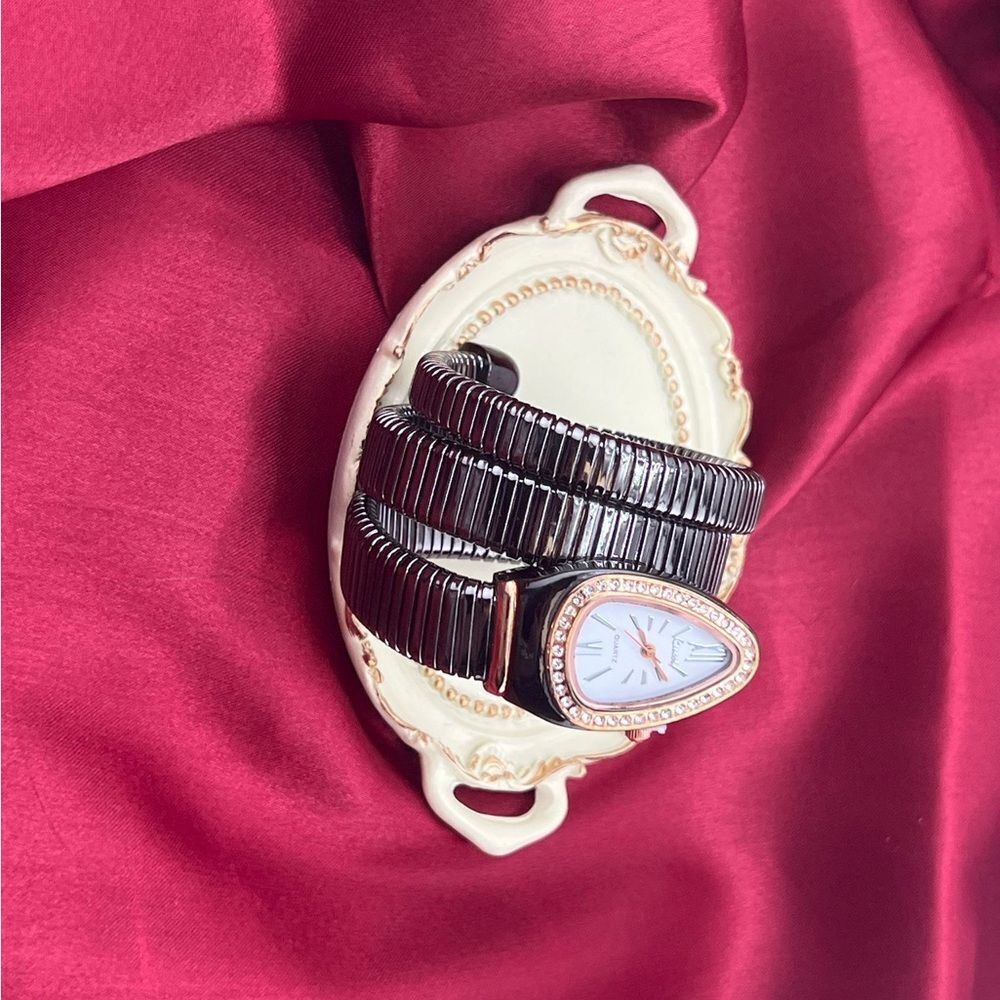 Black and Rose Gold Serpentine Watch - Picture 4 of 10